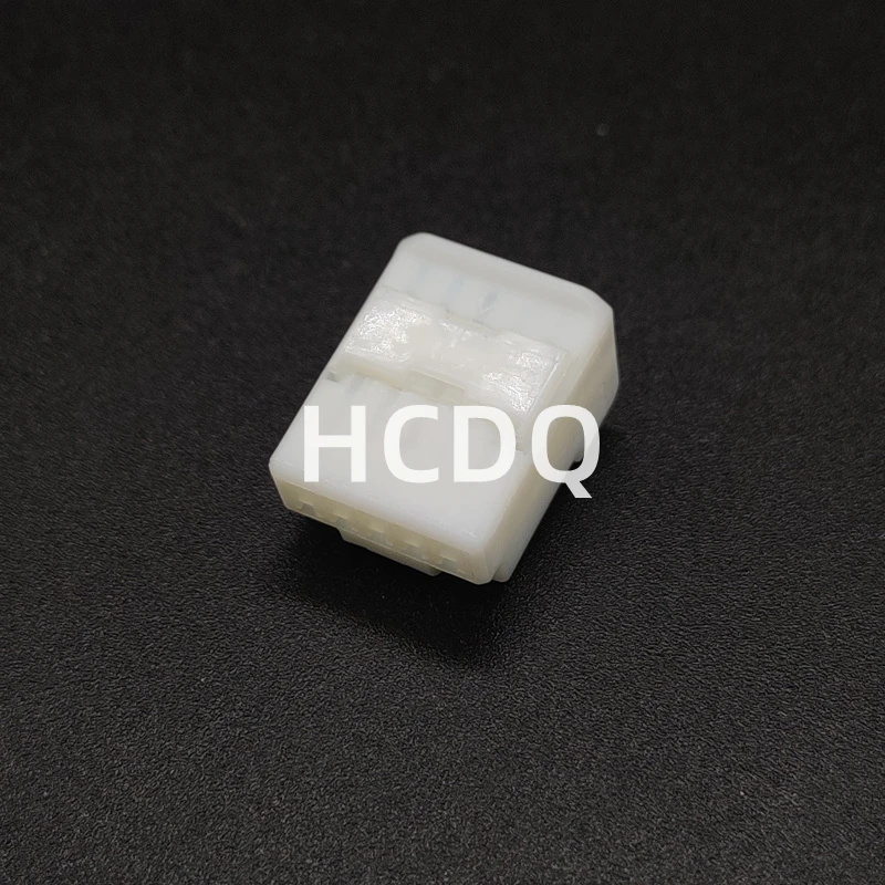 The original  90980-11909 5PIN Female  automobile connector plug shell and connector are supplied from stock