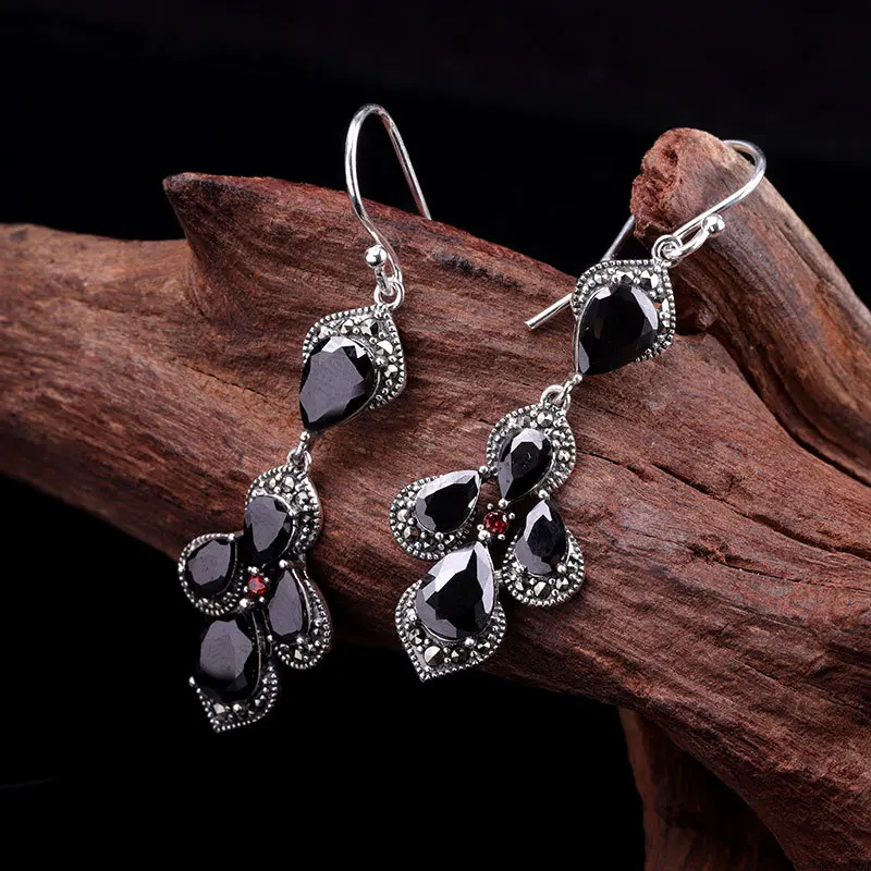 

Uglyless Garnet Red Gemstones Water Drop Earrings for Women Thai Silver Floral Earrings Real 925 Silver Brincos Exotic Jewelry