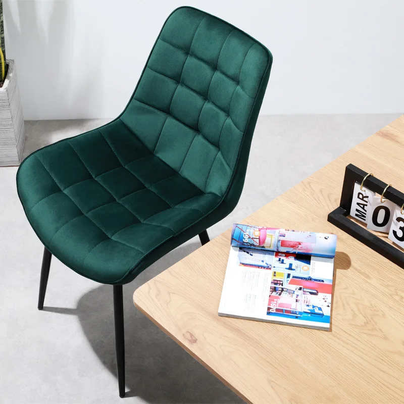 1 piece Chilli Square Chair with Black metal legs, green velor seat Modern Design 46x55x89cm