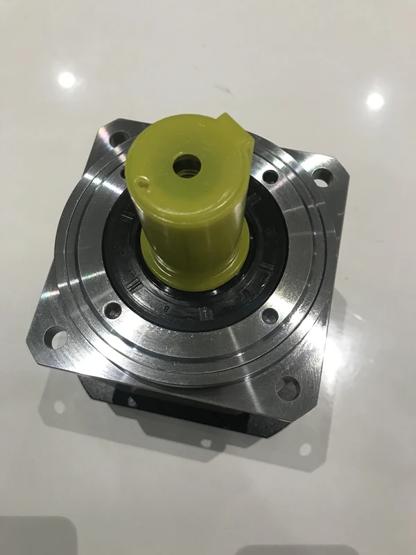 5 arcmin high Precision Helical gear planetary reducer gearbox 3:1 to 10:1 for NEMA34 86 stepper motor input shaft 14mm