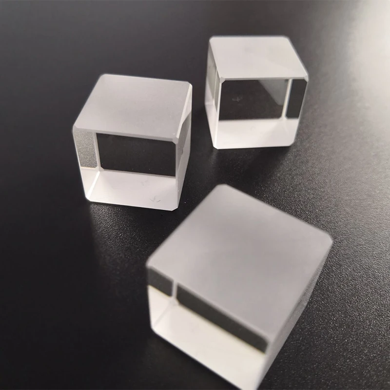 10*10*10 มม.แก้ว N-BK7 Splitter Prism Beamsplitter T: R = 50/50 @ 400-700nm ไม่มี Polarizing Splitter Cube Prisma NBS