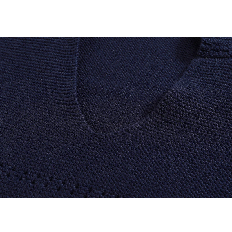New Korean Style V-neck Short Knitted Sweaters Women Autumn Fashion Long Sleeve Sexy Streetwear Outerwear Female Crop Sweater