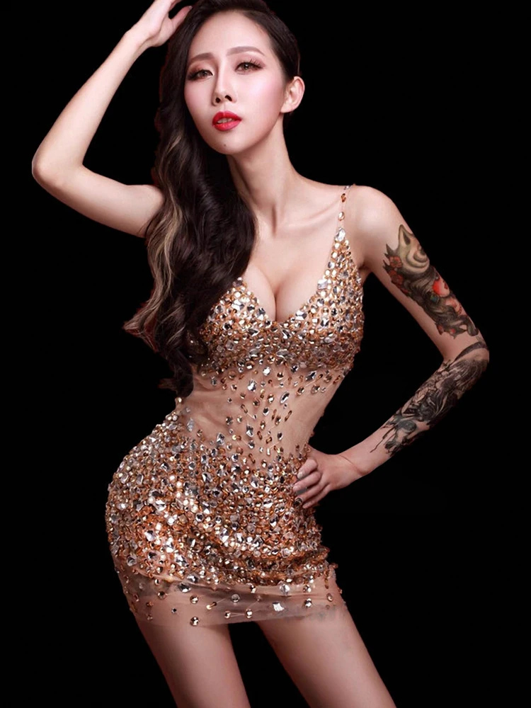 

Flash Crystals Diamond one piece dress Sexy V-collar Perspective Dress Nightclub singer Lead dance stage performance costumes