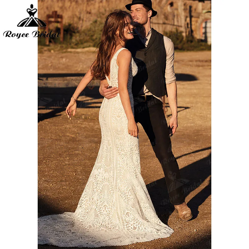 Charming Meerjungfrau Boho Hochzeit Kleider mit Zurück Tasten Tank Spitze Ärmellose Tiefen V Ansatz Backless Sweep Zug Braut Kleid 2022