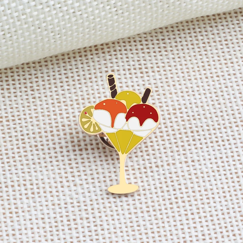 Ice Cream Enamel Pin Custom Cute Cartoon Food Women Summer Brooch Bag Clothes Lapel Pins Badges Fashion Jewelry Gift for Friends
