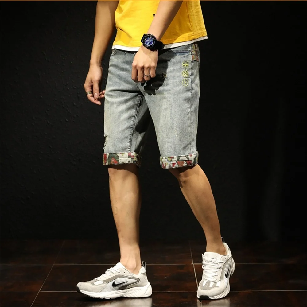EH · MD® Men's Denim Shorts Light Blue Hand-Paneled Embroidered Mid-Pants Hole Stretch Elastic Fleece Pants Cotton Summer Feet