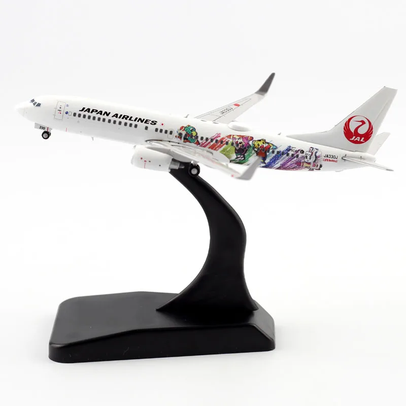 1:400 Alloy Collectible Plane Gift JC Wings EW4738004 Japan Airlines Boeing B737-800 Diecast Aircraft Model JA330J With Stand