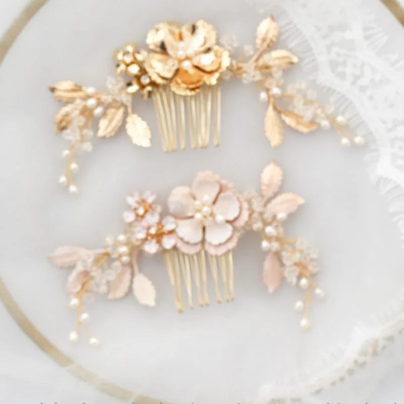 

Floralbride Handmade Crystals Alloy Flower Freshwater Pearls Bridal Hair Comb Wedding Hair Accessories Women Girls Hair Jewelry