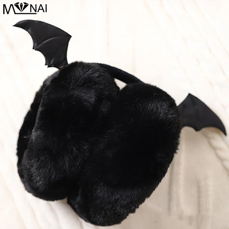 Gothic Ear Muffs Bat Wings Punk Rivets Plush Ear Covers Halloween Gifts Goth Black Warm Woman Ear Cover Winter Accessories