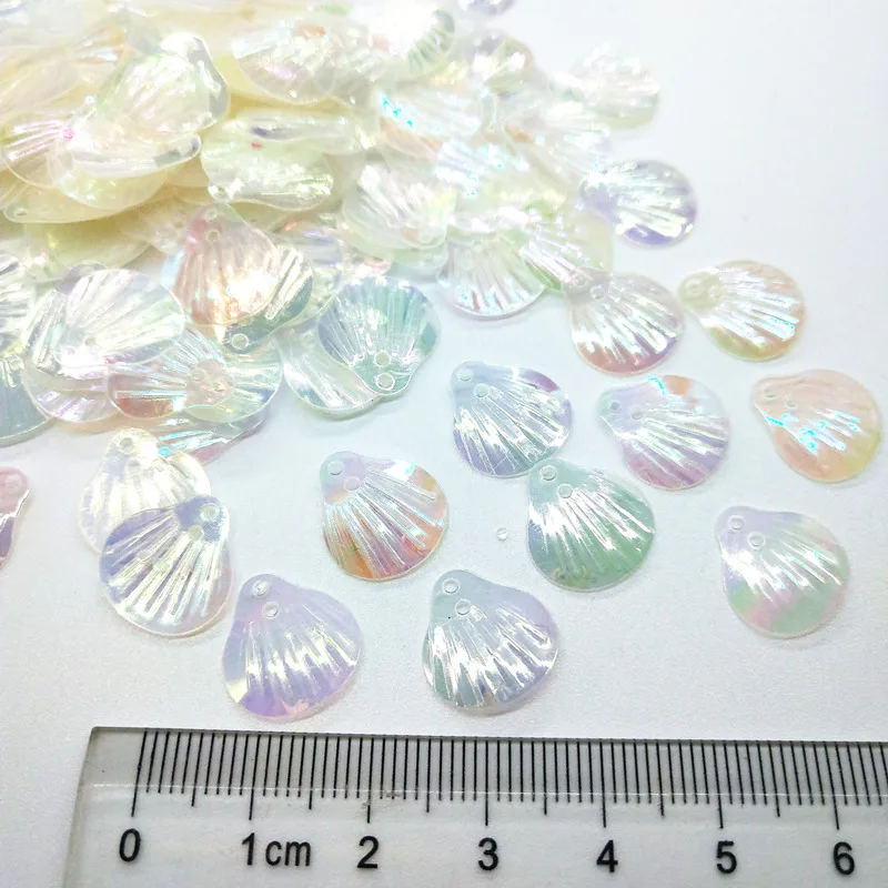 50g/Lot 13mm Shell Sequins Beige With 2 Holes Sewing DIY Mermaid Dress Clothing Model A