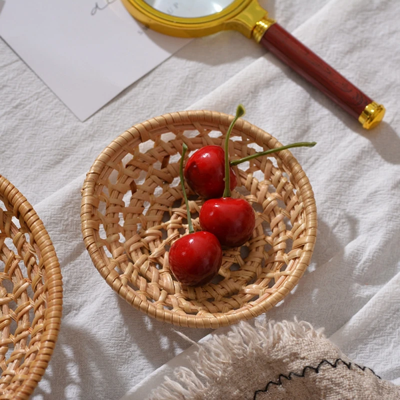 Rattan Bread Basket Round Hand-Woven Tea Tray Food Serving Platter For Dinner Parties Coffee Breakfast Container Household