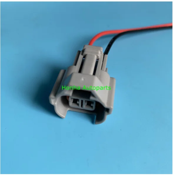 

Free shipping 100 pcs/lots 2 Pin/Way Female connector with top Slot with 16AWG 20cm wire 6189-0553