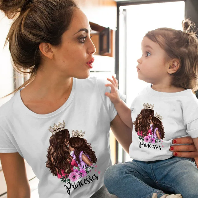 Funny Family Look Super Mom And Daughter Print Family Matching Clothes Outfits Women Kids T-shirt Mother\'s day Present Clothes