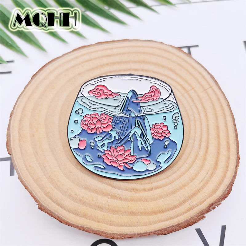 Creative Cartoon Animal Goldfish Fish Tank Enamel Pins Mountain Peak Flowers Spray Alloy Brooch Punk Badge Sweet Jewelry Gift