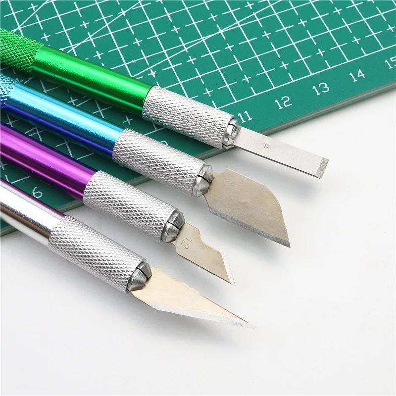 21PCS a Set Utility Carving Knife 20 Steel Blades and an Aluminum Alloy Office Paper Cutting and Letter Opening Knife
