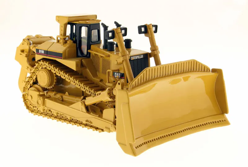 New CatTerpillar 1/50 Scale CAT D11R Track-Type Tractor Dozer By Diecast Masters Core Classics Series 85025C For Collection gift