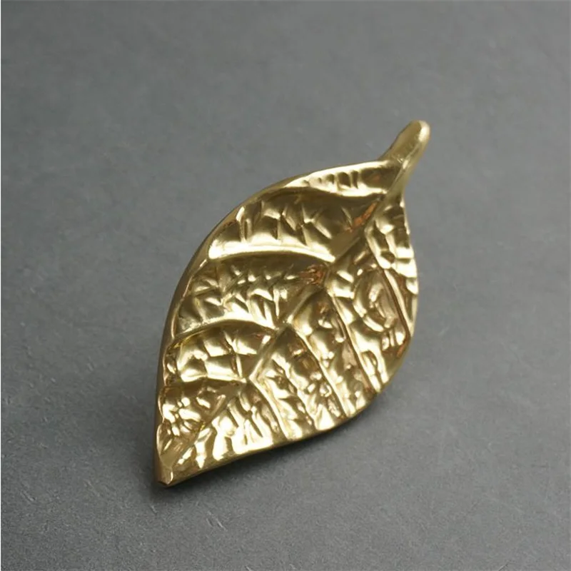 LCH Nordic Style Golden Leaf Shaped Solid Brass Cabinet Knob Drawer Pull Furniture Handles Mini Clothes Hook Hammertone Finishes