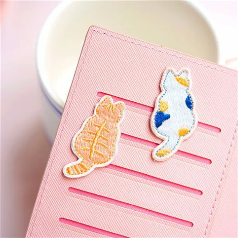 

MAXSIN FUN 1 Pc High Quality Cartoon Embroidered Patch Cute Cat Sticker Garment Accessories Iron On Clothes Decorative DIY