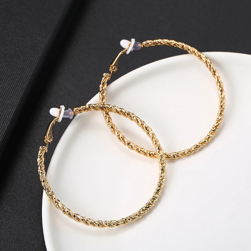 Gold Silver Color Big Round Hoop Clip Earrings No Hole for Women Twisted Circle Large Size Ear Clips Jewelry for Party Brincos