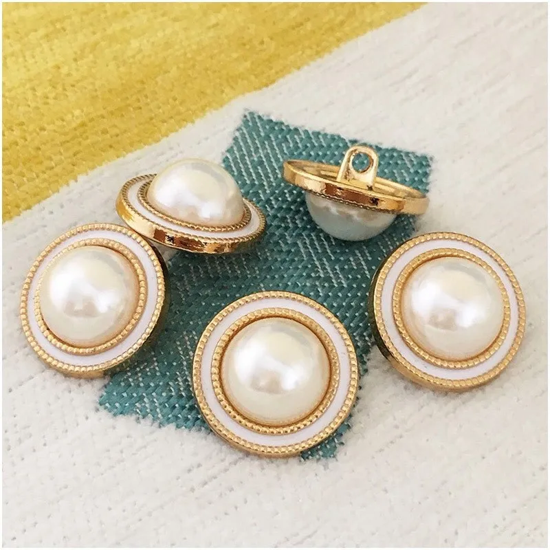 10pcs 15/20/25mm Fashion Blouse Pearl Buttons Embellishments for Clothing Luxury CC Buttons for Clothing Women Shirt Coat Button