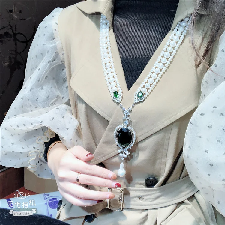 19'' 3 Strands Cultured White Pearl Green Crystal  Keshi Pearl Pendant Necklace