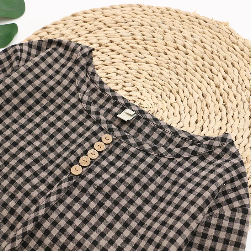 Women Plus Size 2021 Fall And Spring Clothing Trendy Round Collar Shirt Long Sleeves Checkered Pattern  Widen and Fatten Large