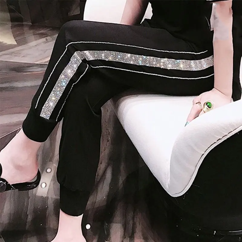 2024 Autumn Pants Women Knitted Nine-point Heavy Industry Hot Drilling Casual Harem Woman Pants Harajuku Side Stripe Black Pant