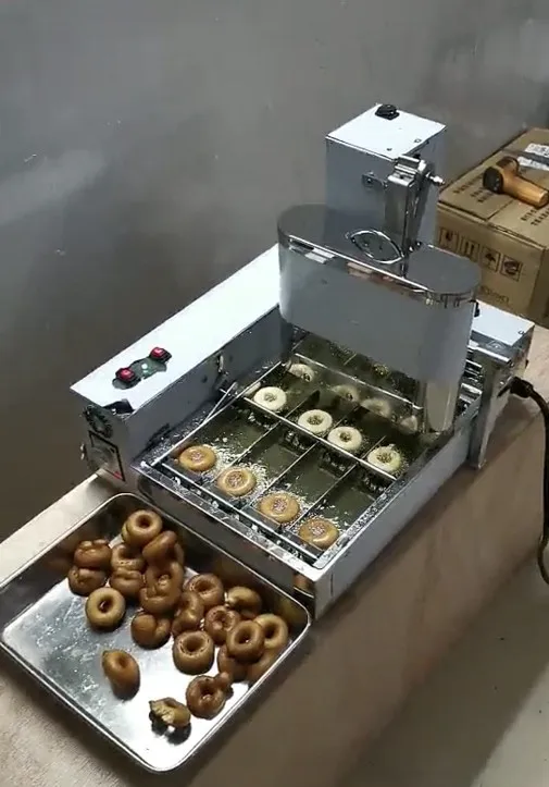 1500-2000 PCS Automatic Donut Maker/Donut Fryer/Four rows of mini doughnuts machine