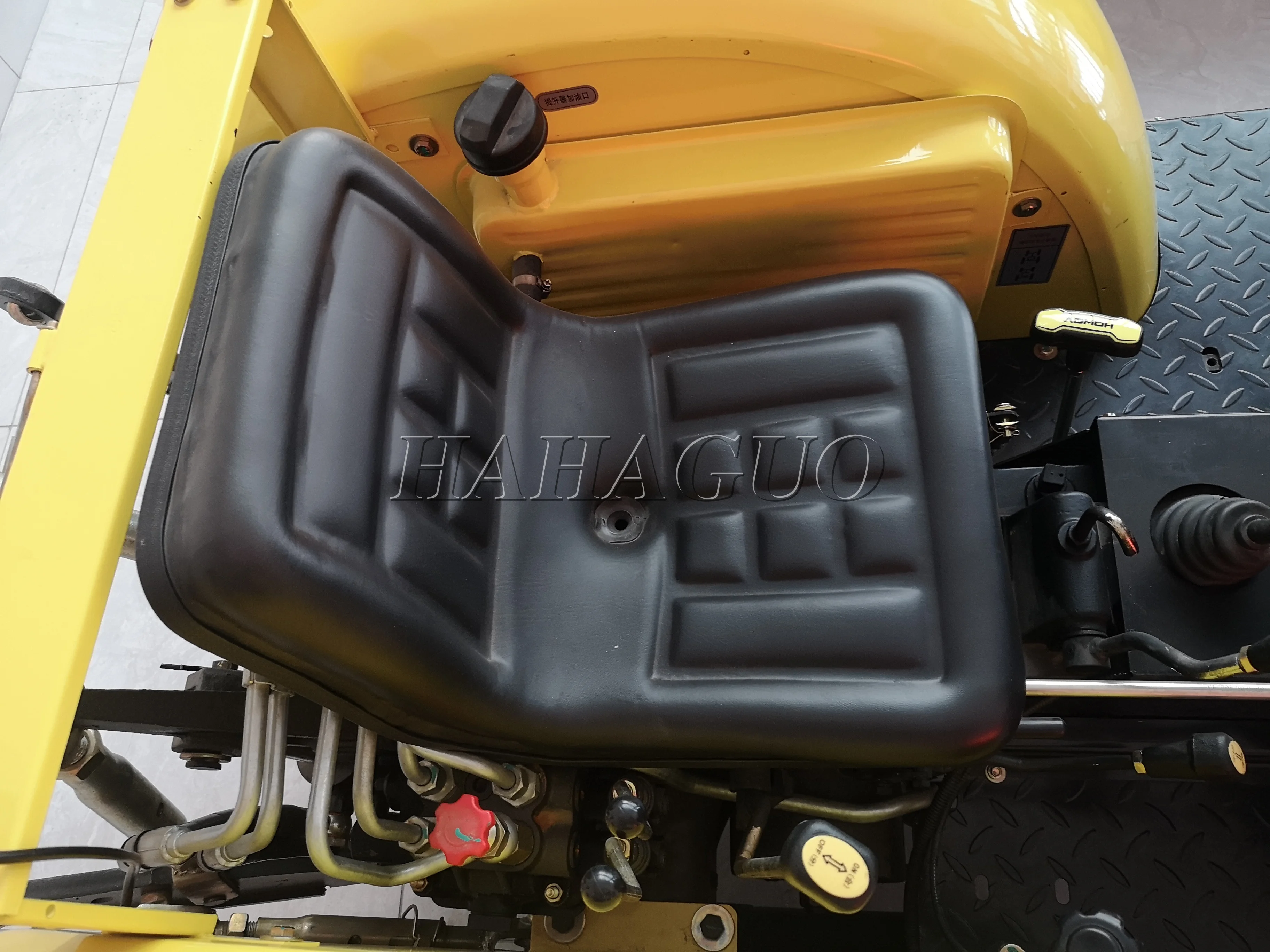 2021 New  Farm Equipment Compact Orchard Machine Agricultural Tractors Greenhouse Micro Tractors