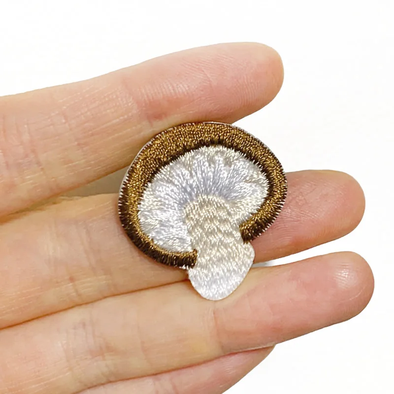 100pcs/lot Small Embroidery Patch Mushroom Shiitake Food Shirt Bag Clothing Decoration Scrapbook Album Craft Diy Iron Applique