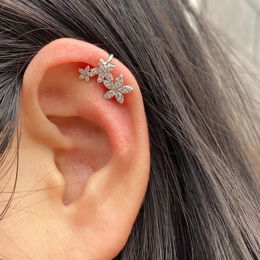 1Pcs Korean New Sweet Cute Crystal Flowers Clip Earrings For Women Fashion Shiny Zircon Ear Cuff  Ear Wrap Party Jewelry Gifts