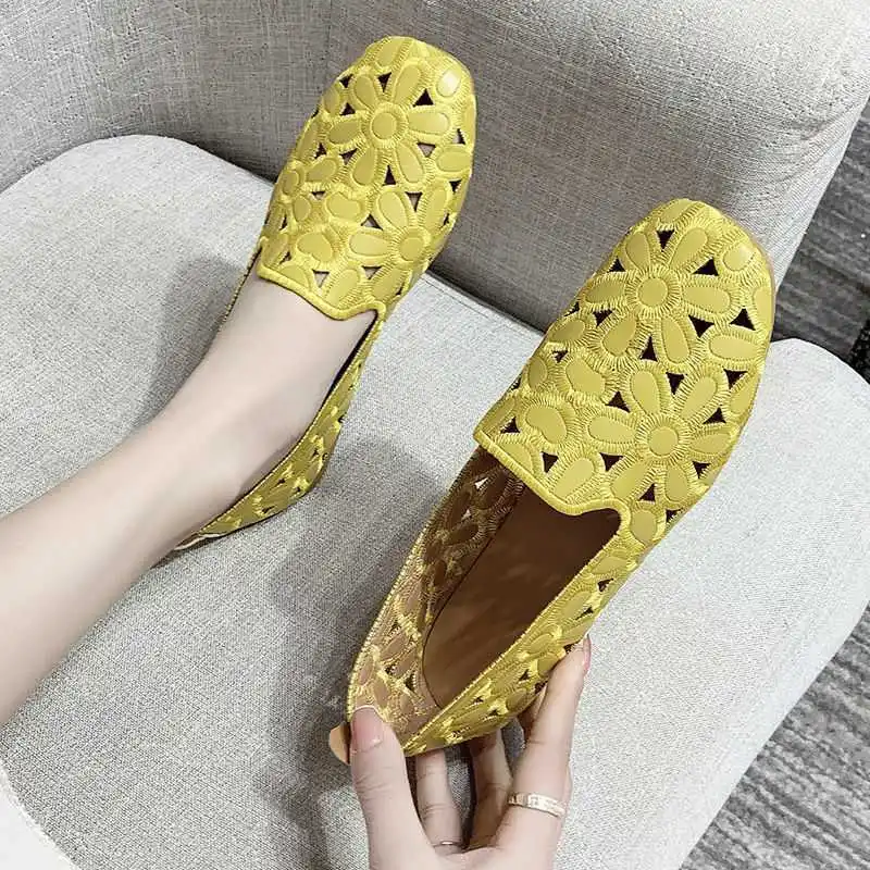 Comfort Loafers Ladies Cutouts Summer Leather Moccasins Women Casual Pointed Toe Shoes Mother Yellow Flats 2022 Spring New Flats