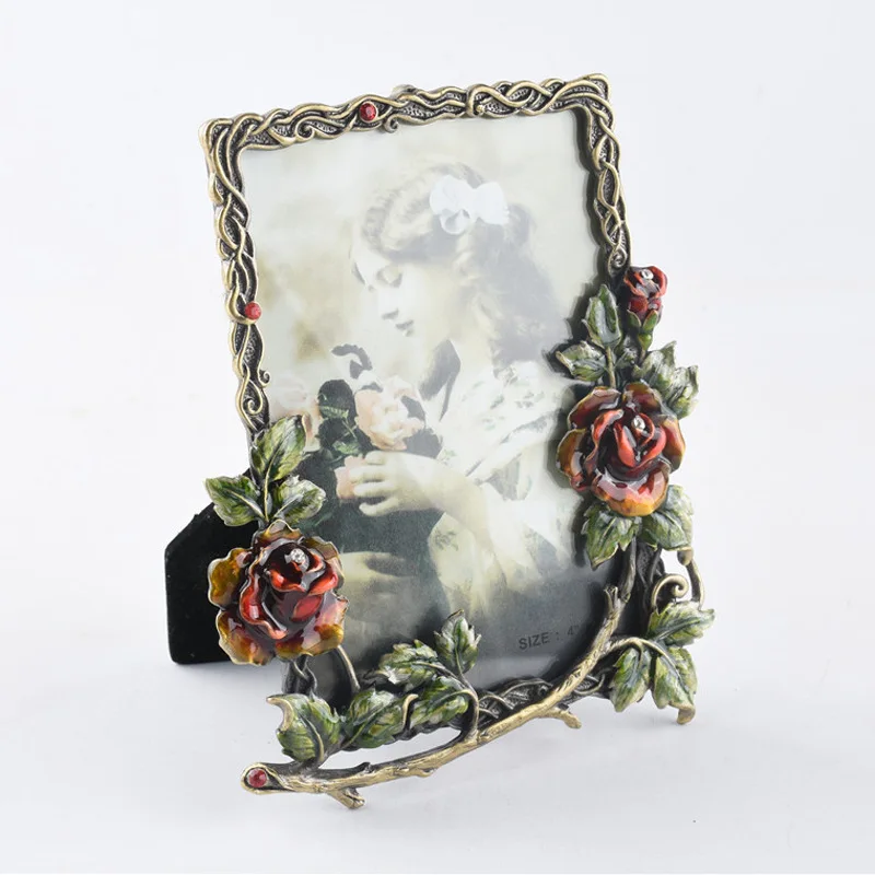 

Modern Alloy Photo Frame Decoration Living Room Light Luxury American Bedroom Desktop Creative Personality Retro Picture Frame