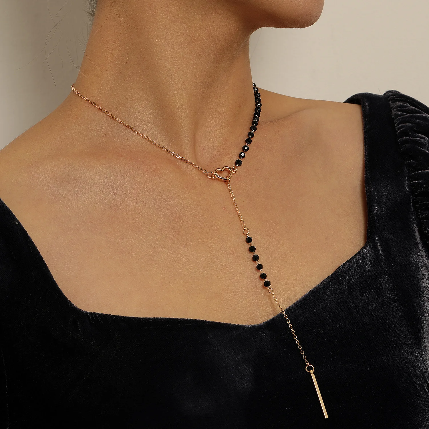 Black Glass Beads Tassel Pendant Necklace for Women Clavicle Chain Gold Silver Color 2021 Fashion Jewelry Short Necklaces Female