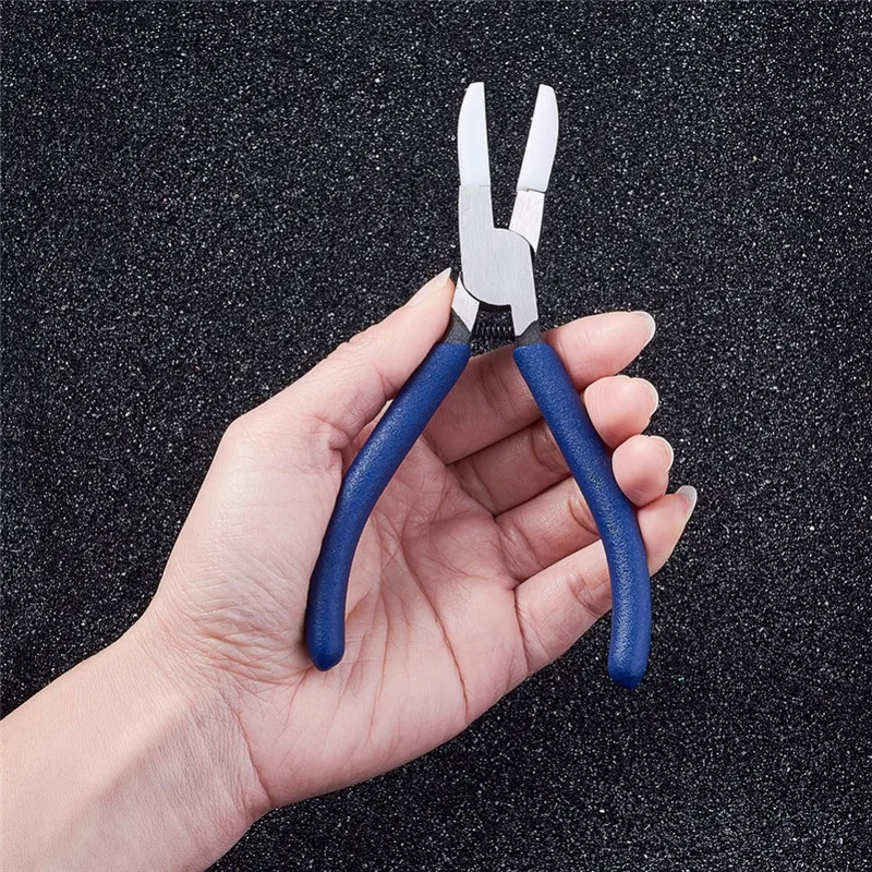 Carbon Steel Jewelry Pliers Tools Flat Nose Pliers with Snipe Covers for jewelry DIY making Tool Equipments 142x98x10mm F80