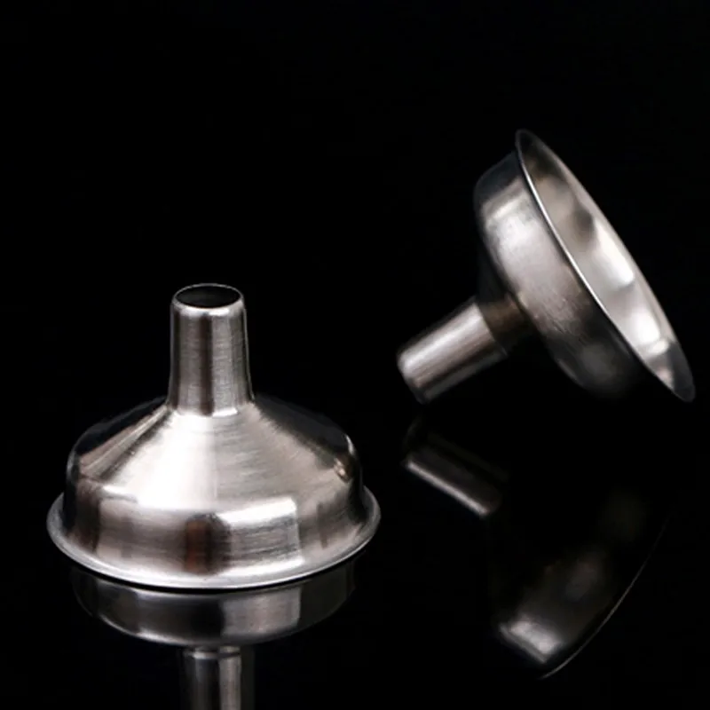 Hot Sale Portable Functional Stainless Bar Liquor Wine Flask Funnel for Filling Hip Flask Beer Liquid Bar Tools