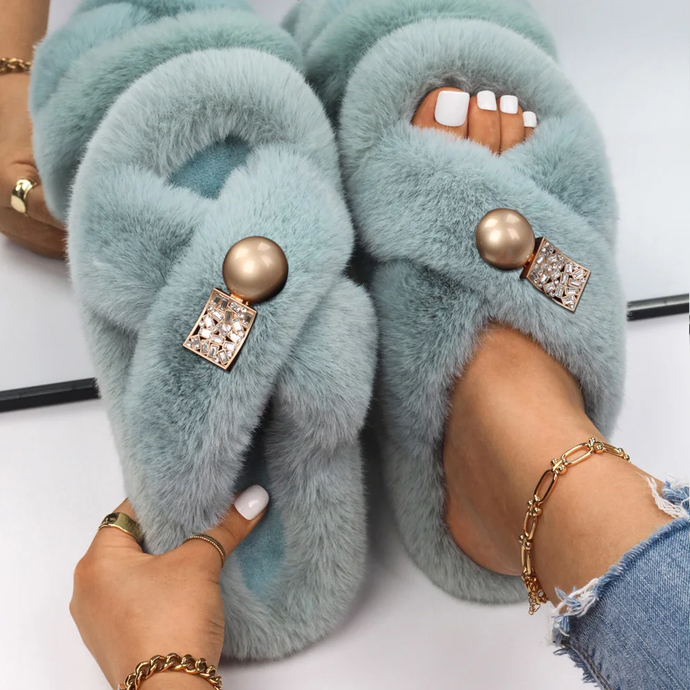 Fluffy Slippers Rhinestone Buckle Faux Fur Slides Luxury Designer Fur Sandals Fashion Slippers Female Platform Casual Shoes 2021