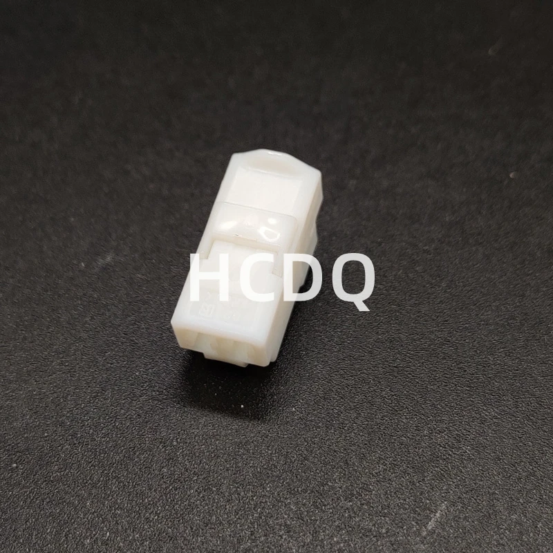 10PCS Supply 4A1240-000 original and genuine automobile harness connector Housing parts