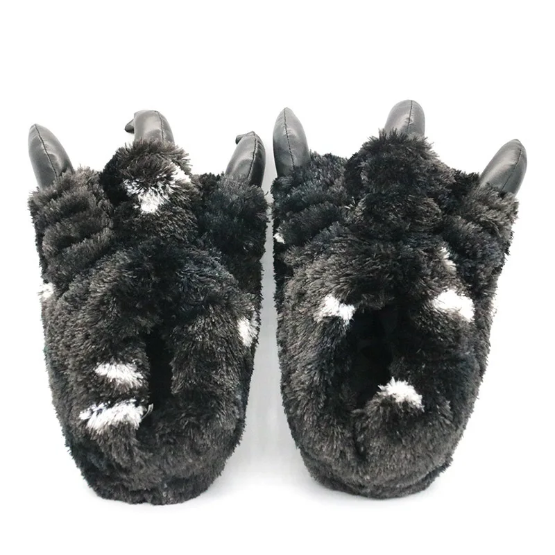 Black furry fur slippers men unisex chunky bigfoot shoes 2024 creative slip on bear paw slippers couples plush indoor shoes