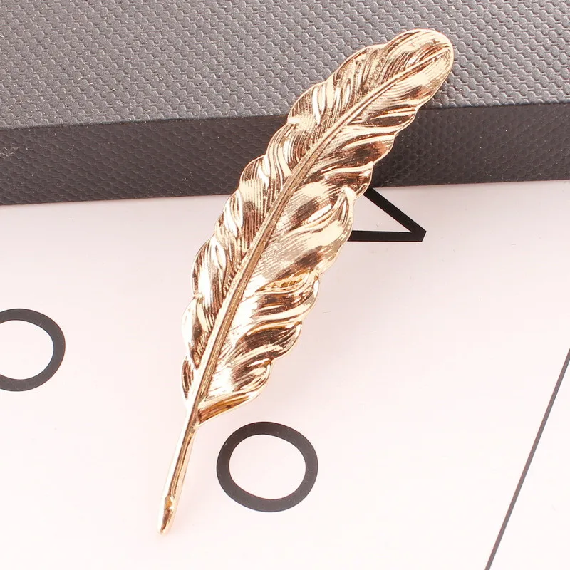 JUCHAO Fashion Trend Large Leaf Brooch High Quality  Feather Pin Men Women Overcoat Accessories