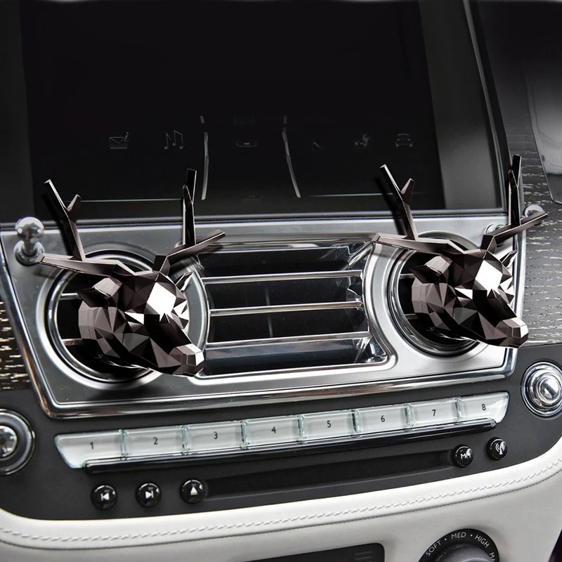 Elk head car air freshener perfume air conditioner outlet Perfume clip perfume bulldog in auto air freshener
