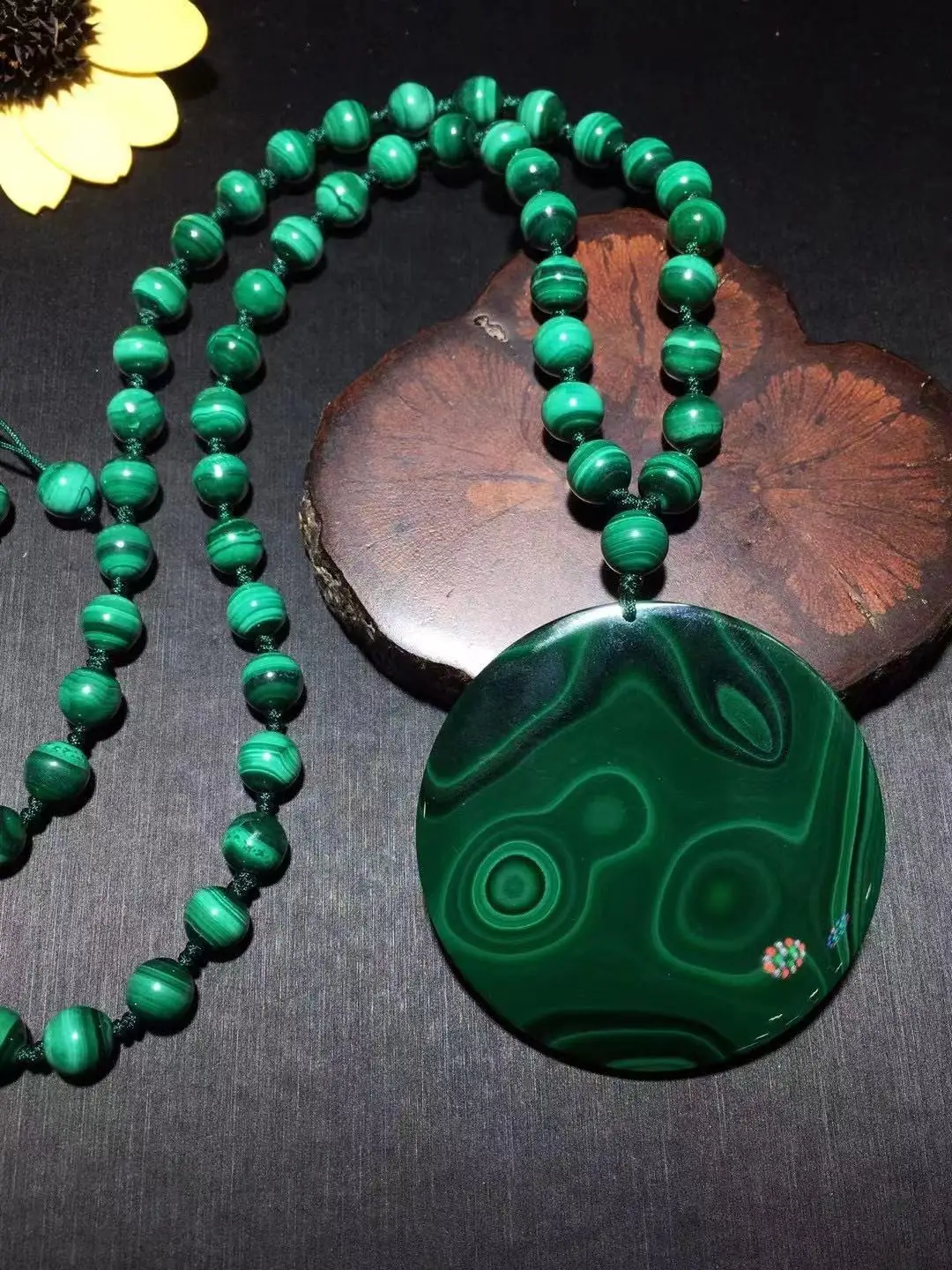 54-60mm AAA natural malachite safety buckle is suitable for wearing necklace jewelry production