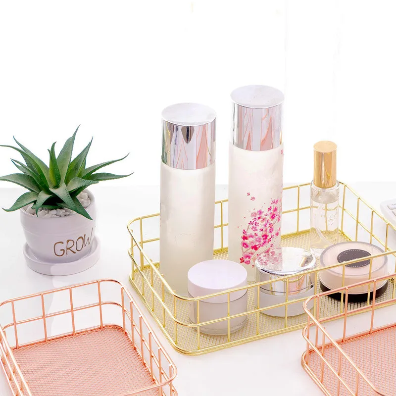 

1 pcs Metal Storage Basket Office Desktop Sundries Finishing Nordic style Makeup Brushes Holder Cosmetics Organizer Gold Basket