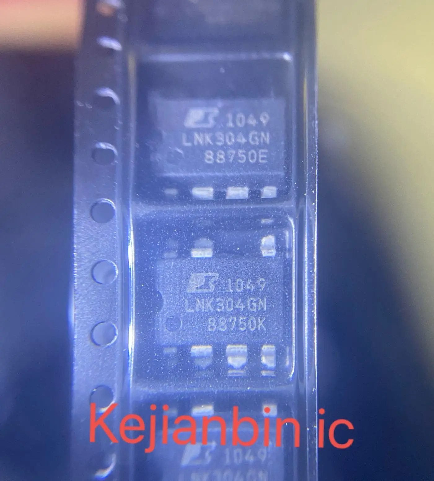 20 قطعة/الوحدة LNK304GN LNK304 SOP7 جديد الأصلي شحن مجاني