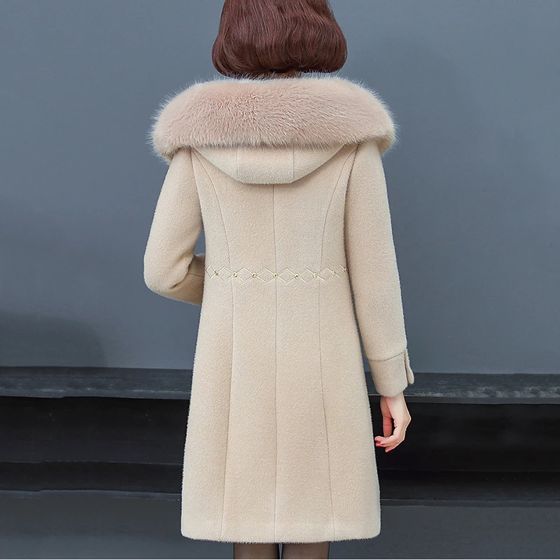 2025 Winter Mink Velvet Overcoat New Autumn Jacket Female Fashion Size 4XL Warm Mother Tops Medium Long Hooded Woolan Coat Woman