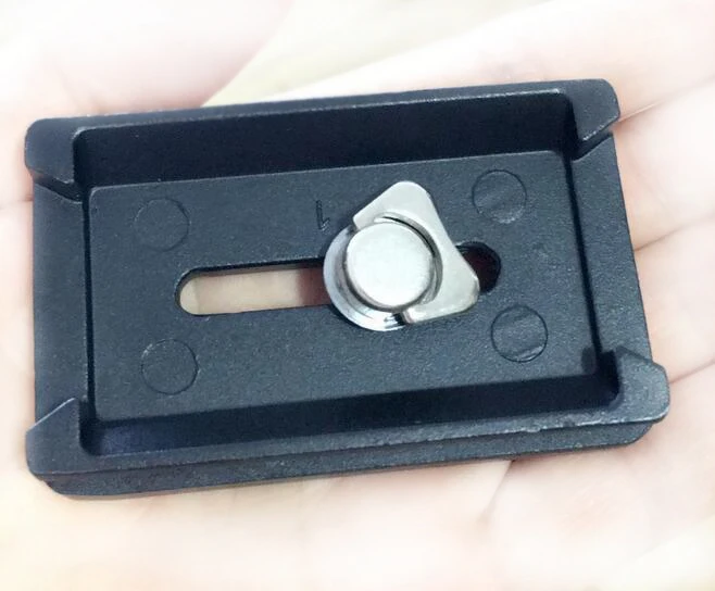 Placa de liberação rápida com parafusos para câmera weifeng 6620a 6012 6635b 6724a tripé placa de liberação rápida