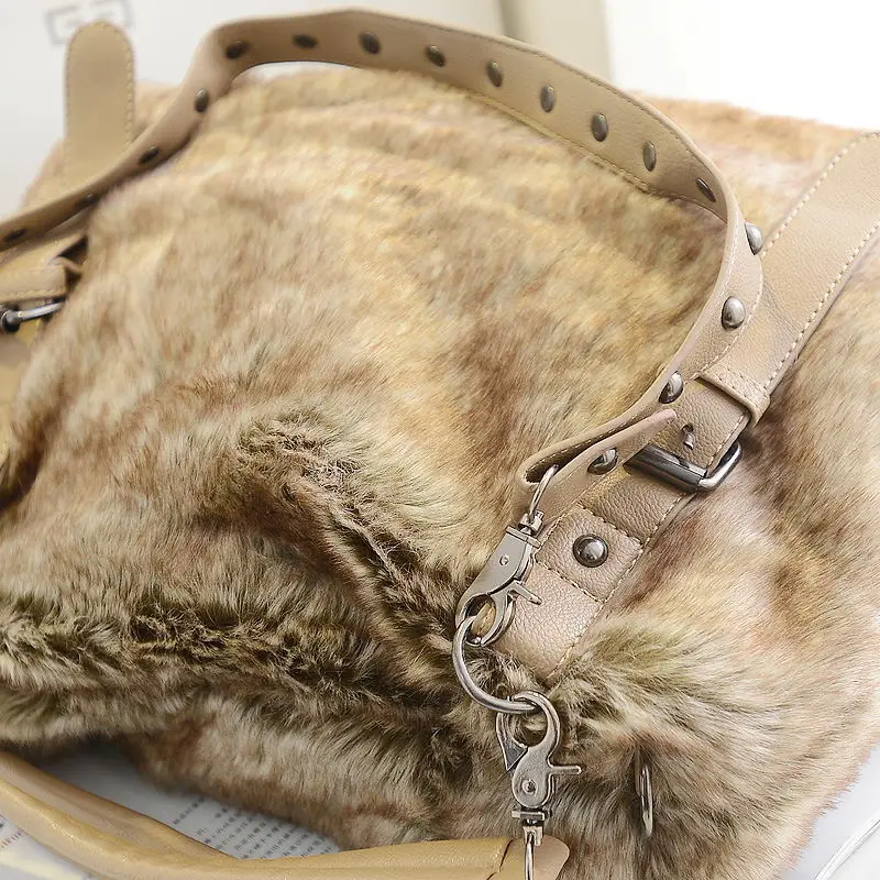 Fashion Faux Fur Tote bag 2019 Winter High Quality Luxury Women Designer Handbag sac a main femme Messenger Bag bolsos mujer sac