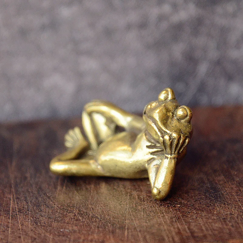 Funny Brass Lying Thinking Frog Miniature Figurines Toys Desk Ornaments Decors Crafts Accessories Vintage Copper Animal Tea Pets