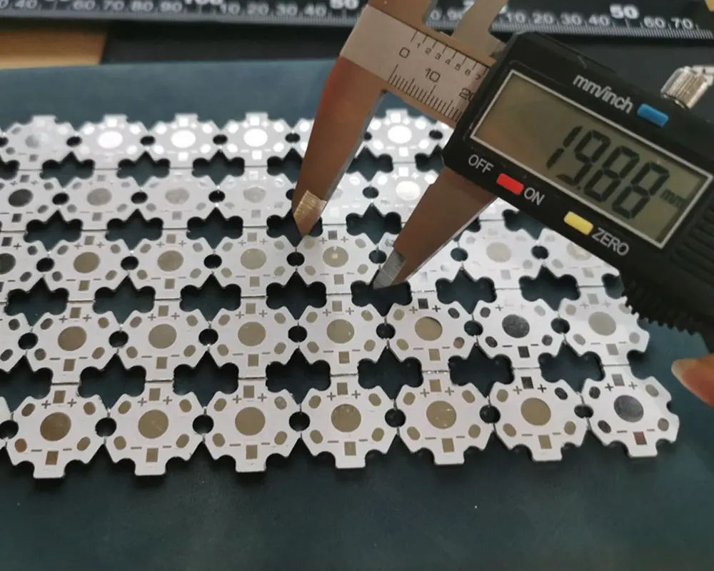 

High Power 3W 1W Hexagonal Aluminum Substrate 20mm Star PCB White Color