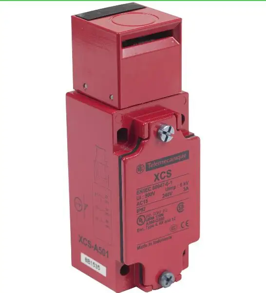 

XCSA501 Metal safety switch XCSA - 1 NC + 2 NO - slow break - 1 entry tapped Pg 13